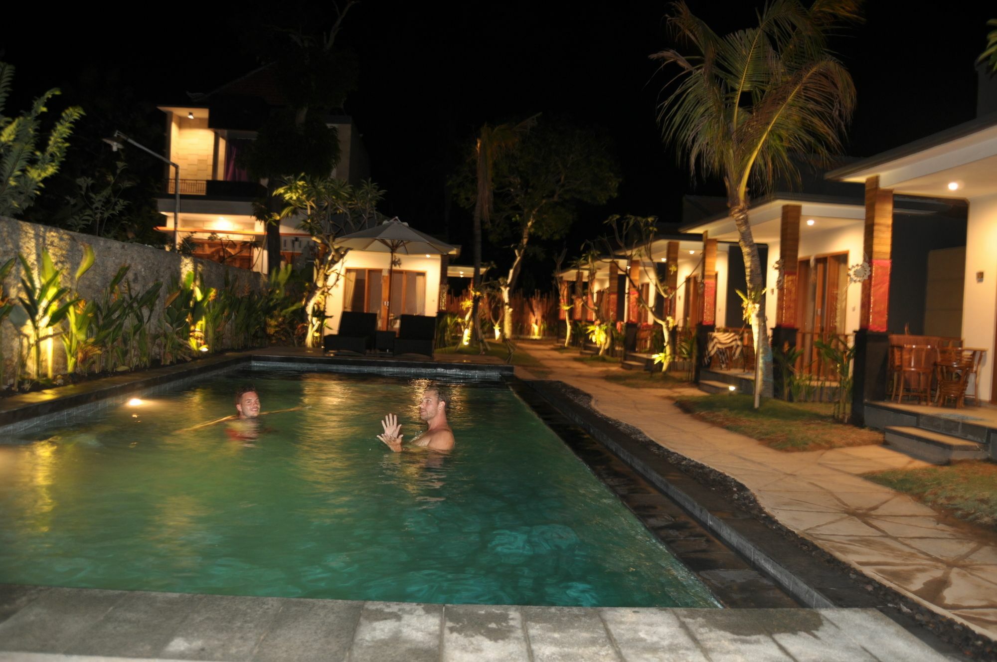 Singabu Bungalows Batununggul Esterno foto