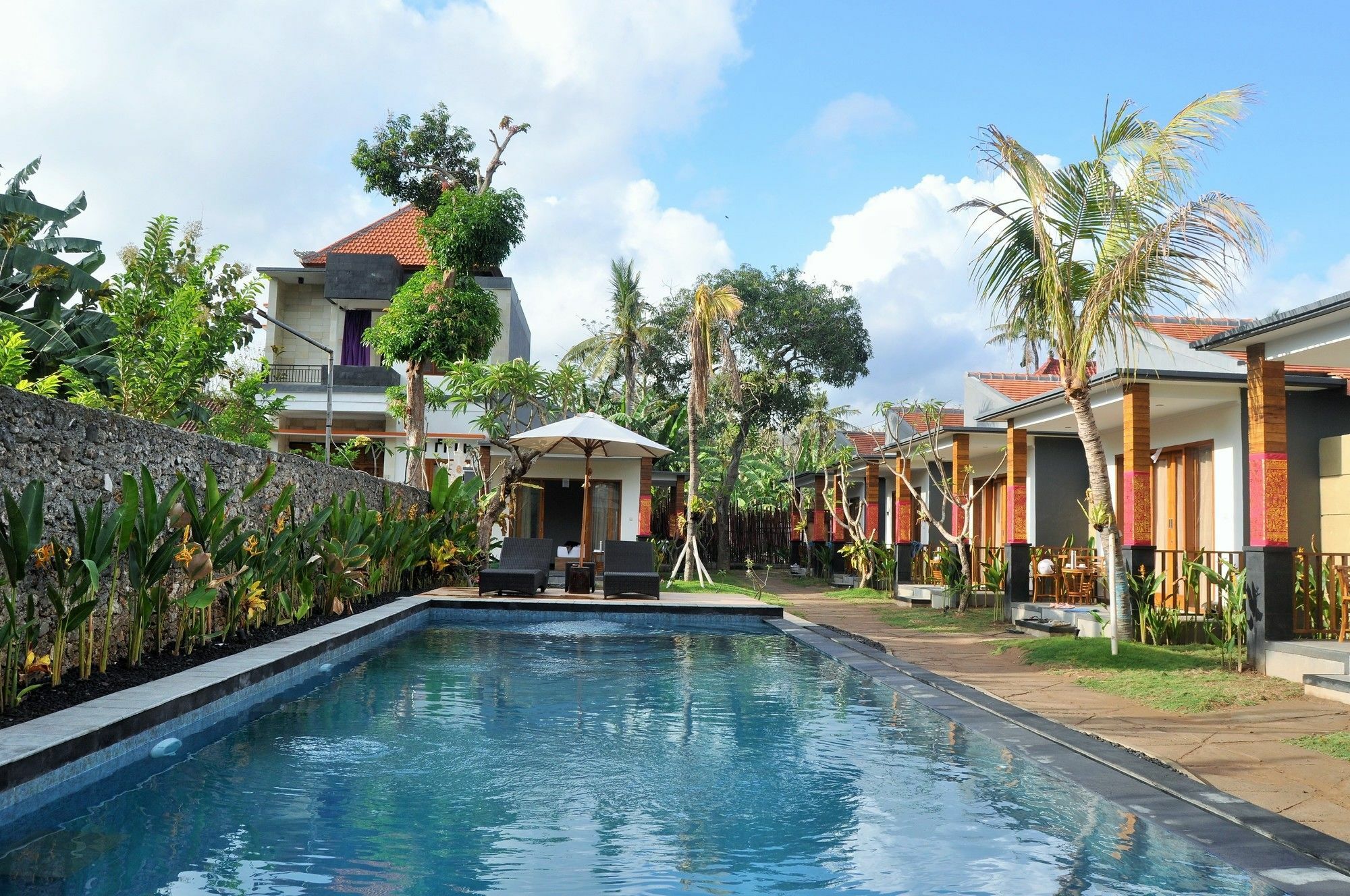 Singabu Bungalows Batununggul Esterno foto