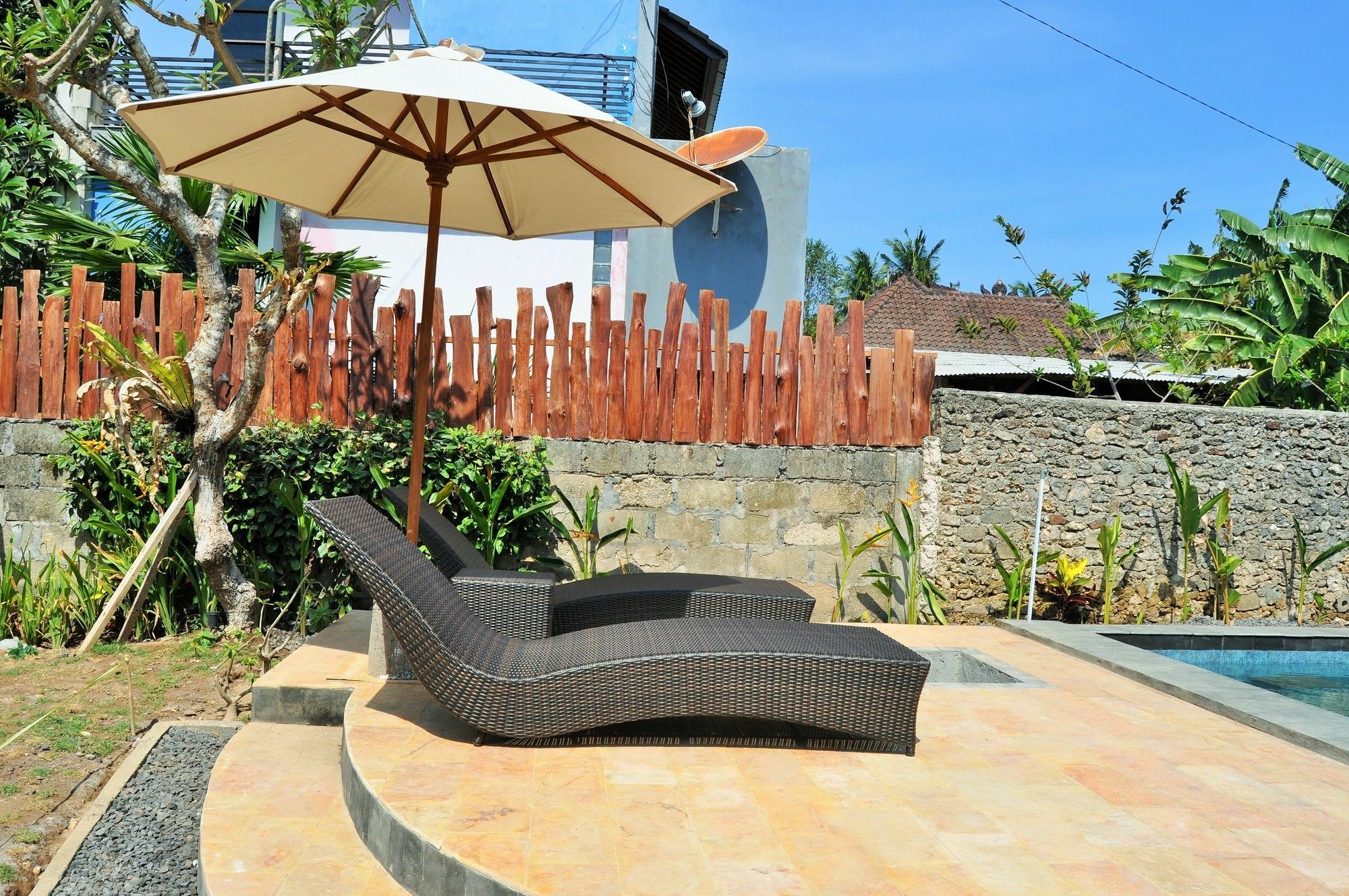 Singabu Bungalows Batununggul Esterno foto